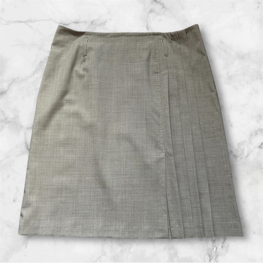 Tristan & Iseut Pleated Skirt Light Brown/ Tan Size 14